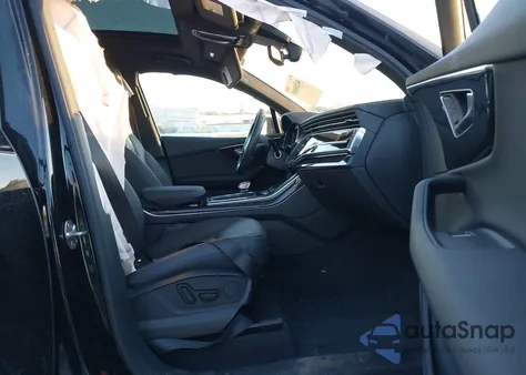 2025 Audi Q7 Premium 45 Tfsi Quattro Tiptronic z USA, uszkodzony, nr VIN WA1ACBF77SD007268